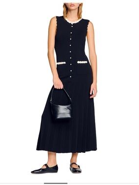 SANDRO Scalloped-Trim Knitted Black & White Floral Detail Maxi Dress Size 34